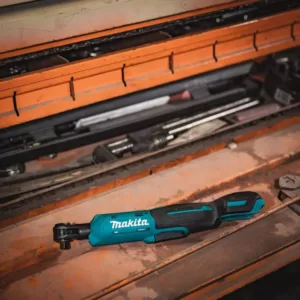 Makita 12-Volt MAX CXT Lithium-Ion Cordless 3/8 in./1/4 in. Sq. Drive Ratchet with bonus 12-Volt MAX CXT Battery Pack 4.0Ah