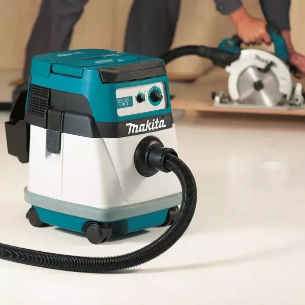 Makita 18-Volt X2 LXT Lithium-Ion (36-Volt) Brushless Cordless 4 Gal. HEPA Filter Dry Dust Extractor (Tool-Only)