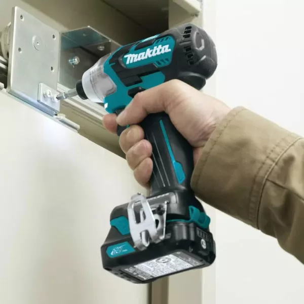 Makita 12-Volt MAX CXT Lithium-Ion Brushless 1/4 in. Cordless Impact Driver Kit with (2) Batteries 2.0Ah, Charger, Hard Case
