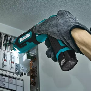 Makita 7.2-Volt Lithium-Ion Cordless 1/4 in. Hex Impact Driver Kit